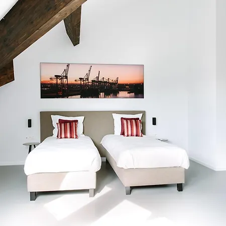 Hotel Trust Beveren (East-Flanders)